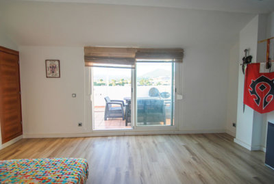 b98le8d7m9k3degpefzhs0lif8u4xzvzhwxtmggyekxx9