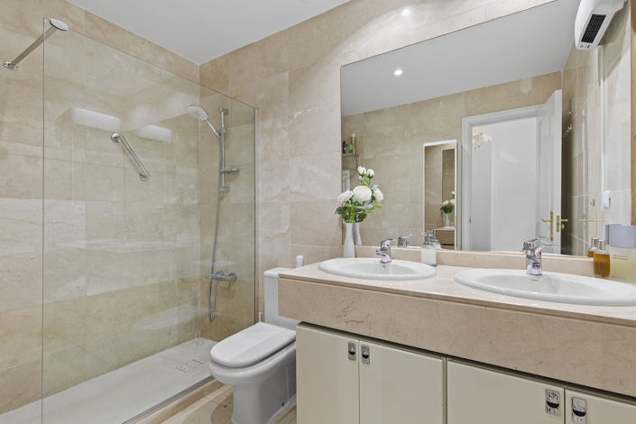 Image No.30-2 Bed Apartment for sale