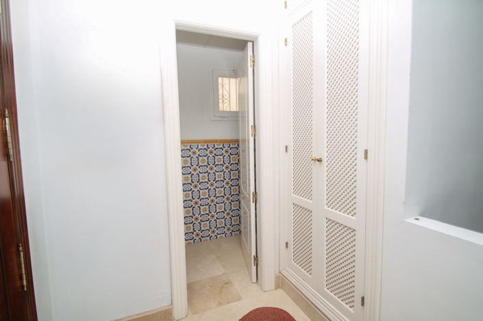 Image No.20-3 Bed Townhouse for sale