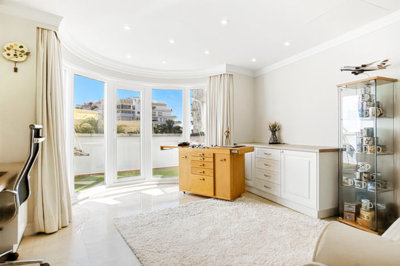 b98le8d7m9k3degpefzhs0lif8u4xzvzhwxtmggyekxx9