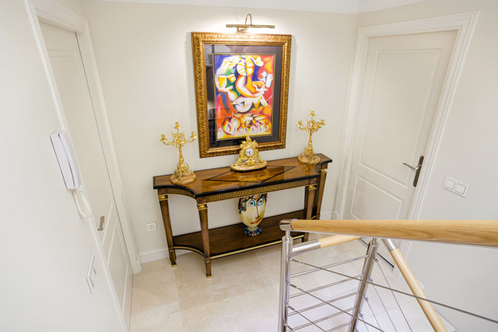 Image No.30-4 Bed Townhouse for sale