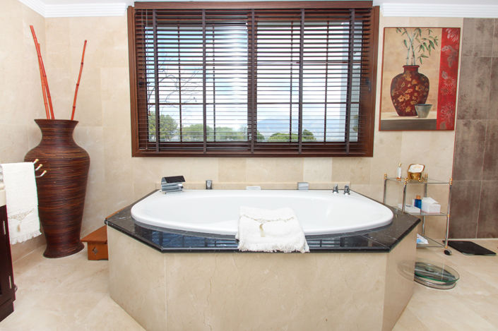 Image No.17-4 Bed Villa for sale