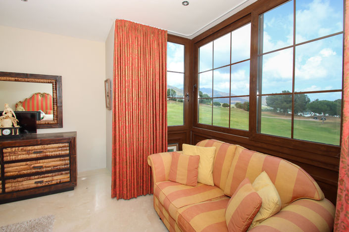 Image No.23-4 Bed Villa for sale