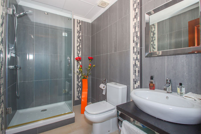 Image No.27-4 Bed Villa for sale