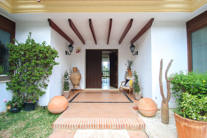 Image No.3-4 Bed Villa for sale