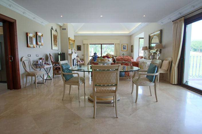 Image No.6-4 Bed Villa for sale