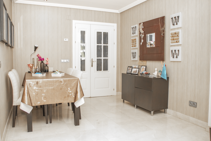 Image No.13-2 Bed Property for sale