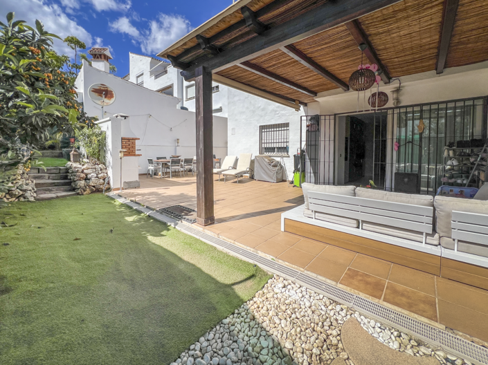 Image No.3-2 Bed Property for sale