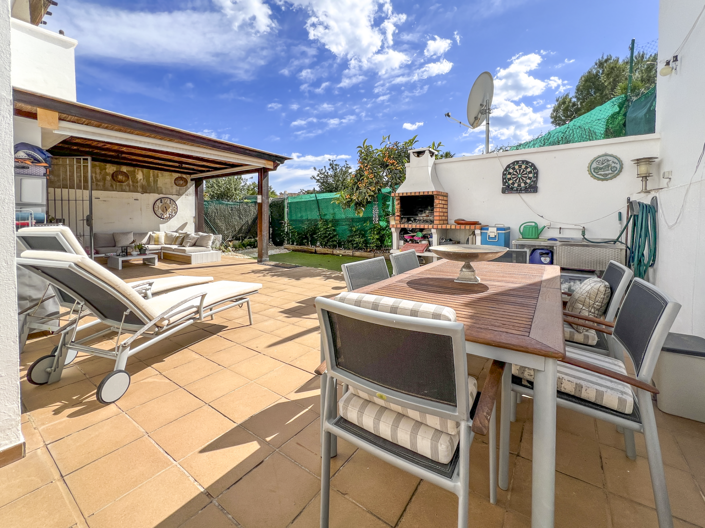 Image No.4-2 Bed Property for sale