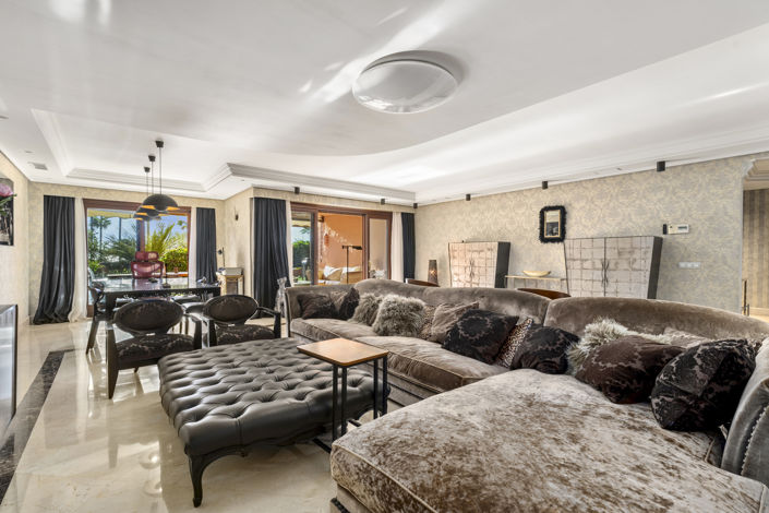 Image No.4-4 Bed Apartment for sale