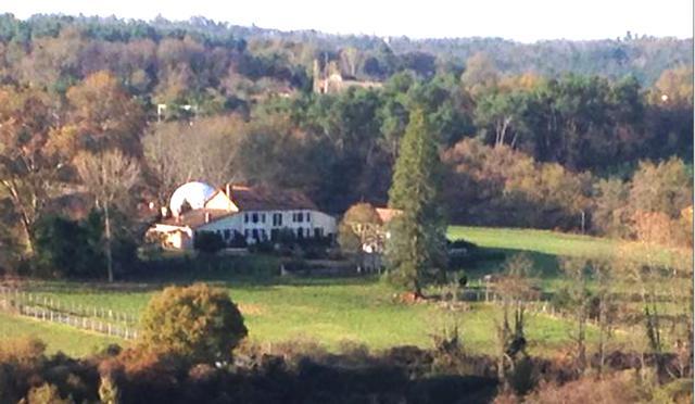 Image No.3-Propriété de pays de 21 chambres à vendre à Montguyon