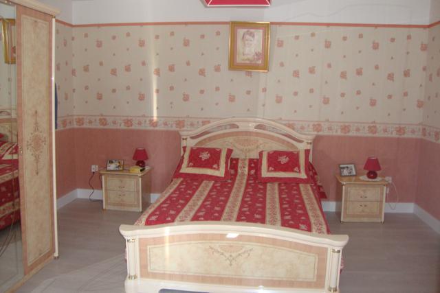 Image No.4-3 Bed House for sale