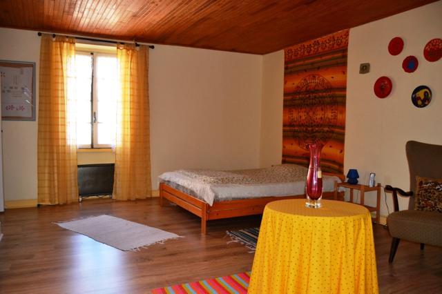 Image No.5-4 Bed Village House for sale