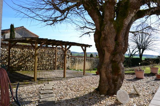 Image No.11-4 Bed Village House for sale