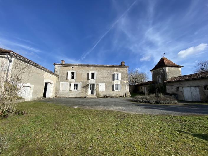 Image No.1-Maison de campagne de 4 chambres à vendre à Festalemps