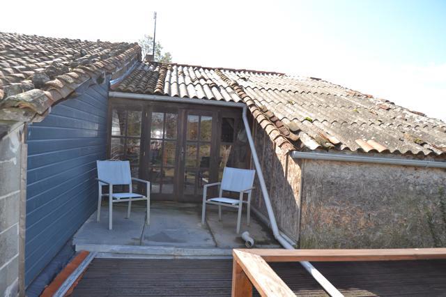 Image No.10-2 Bed House for sale