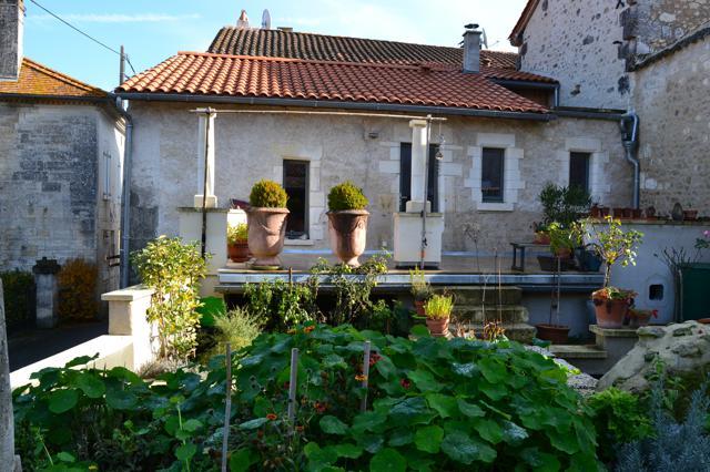 Image No.1-3 Bed Village House for sale