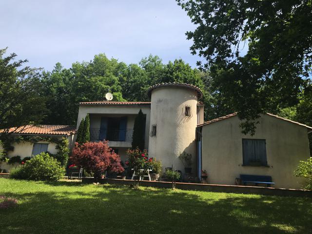 Image No.1-Propriété de pays de 4 chambres à vendre à Ribérac