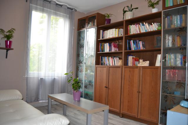 Image No.4-Maison de village de 4 chambres à vendre à Ribérac