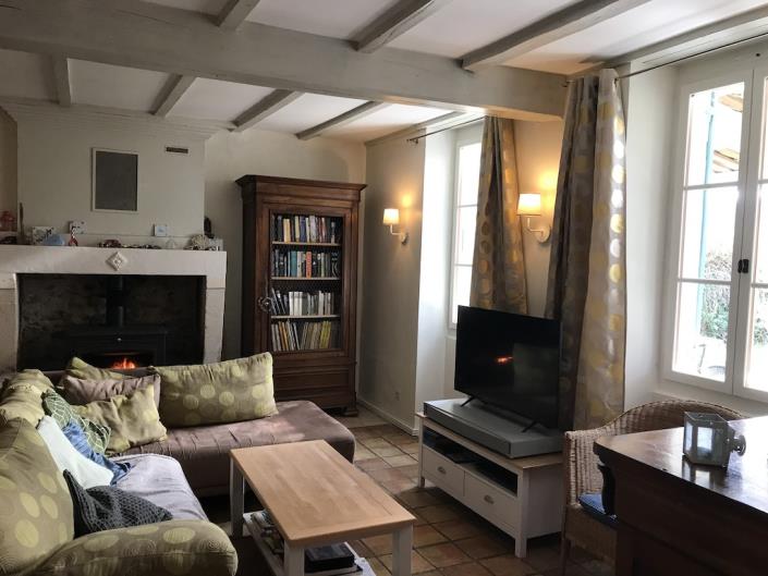 Image No.2-3 Bed Country House for sale