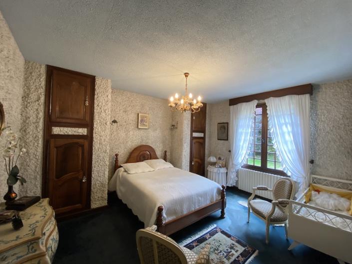 Image No.10-Maison de 5 chambres à vendre à Saint-Aigulin