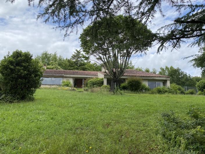 Image No.1-5 Bed House/Villa for sale