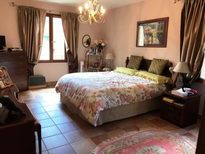 Image No.5-4 Bed Villa / Detached for sale