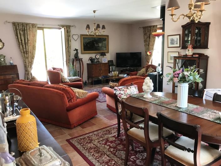 Image No.9-4 Bed Villa / Detached for sale