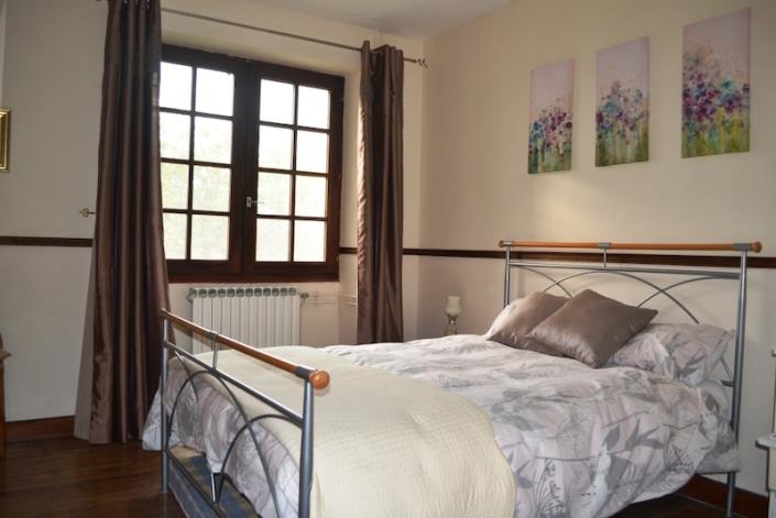 Image No.8-4 Bed Country House for sale