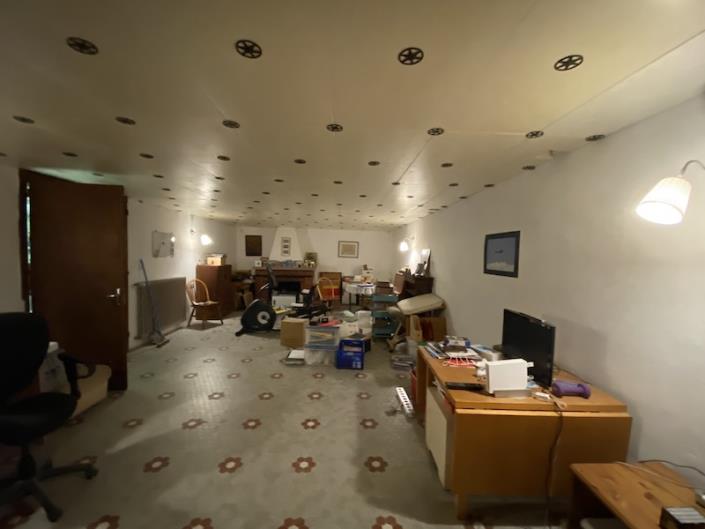 Image No.9-4 Bed House for sale