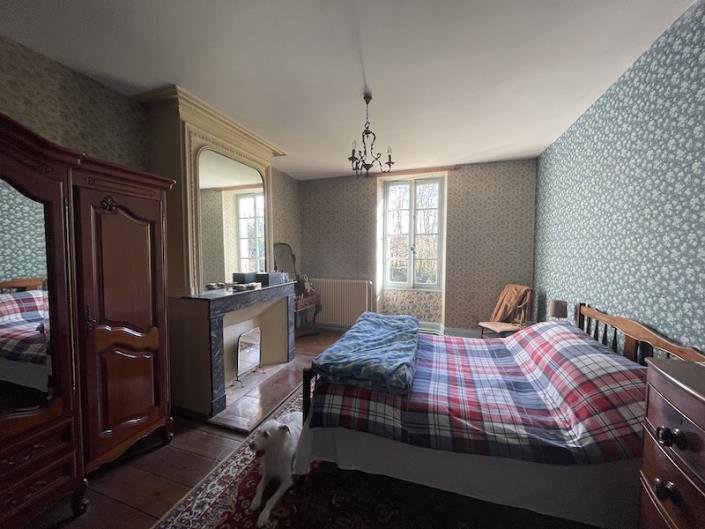 Image No.6-4 Bed Farmhouse for sale