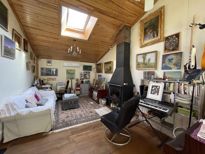 Image No.2-2 Bed Bungalow for sale