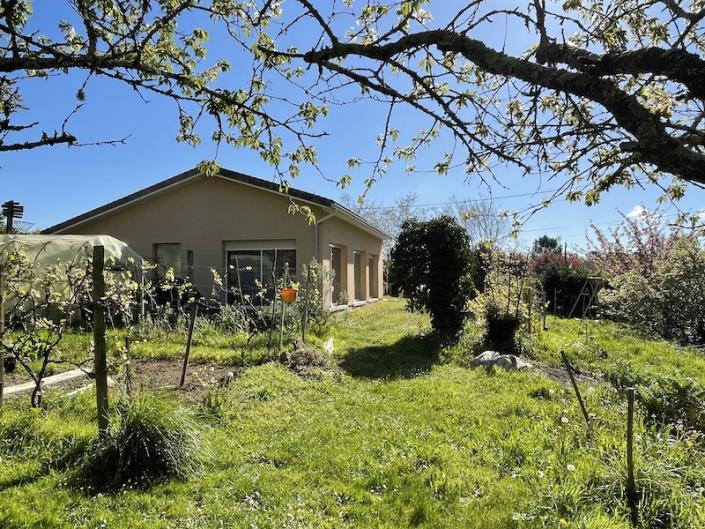 Image No.6-2 Bed Bungalow for sale