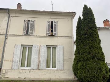 Maison de ville de 2 chambres à vendre à Montguyon