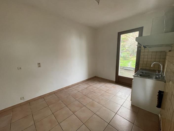 Image No.6-Maison de ville de 2 chambres à vendre à Montguyon