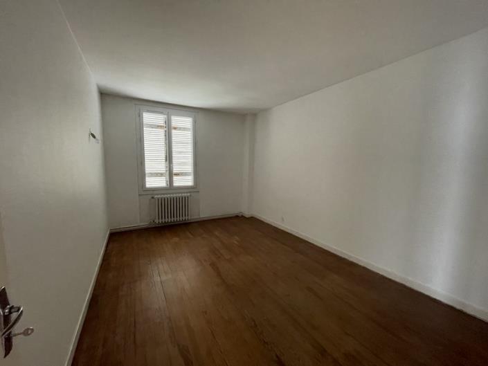 Image No.7-Maison de ville de 2 chambres à vendre à Montguyon