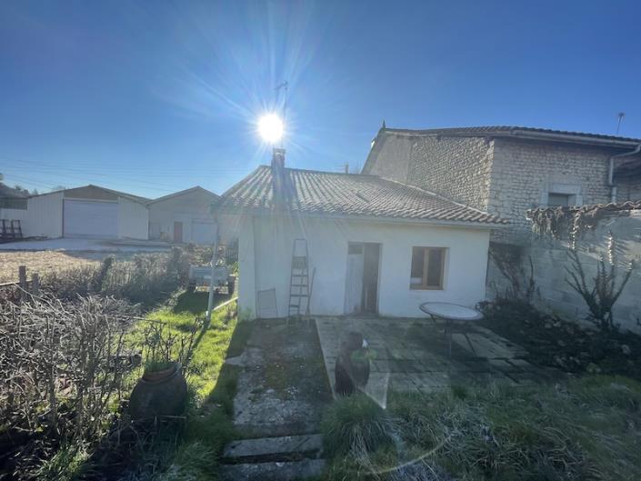 Image No.3-Maison de ville de 3 chambres à vendre à Montmoreau-Saint-Cybard