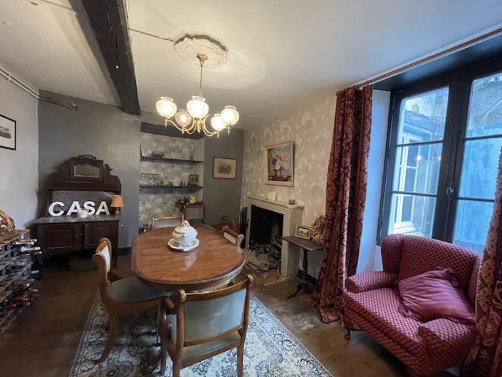 Image No.7-Maison de 6 chambres à vendre à Salles-Lavalette