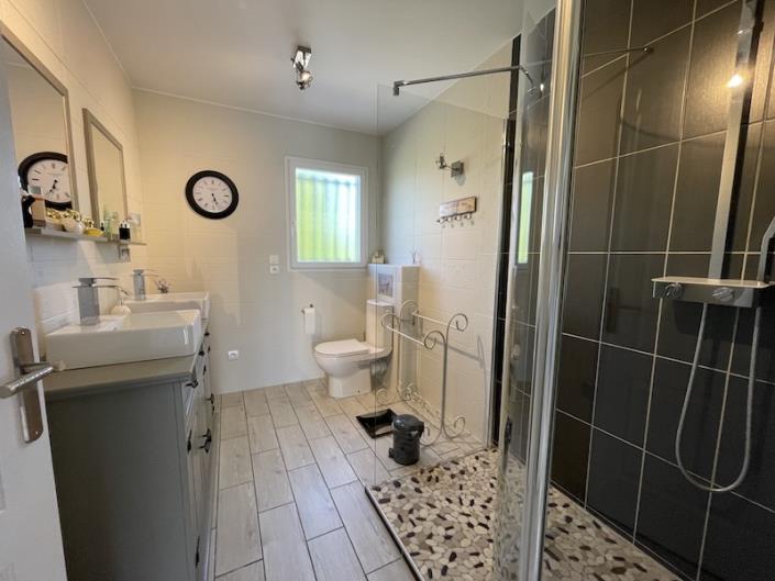 Image No.8-Villa / Détaché de 5 chambres à vendre à Ronsenac