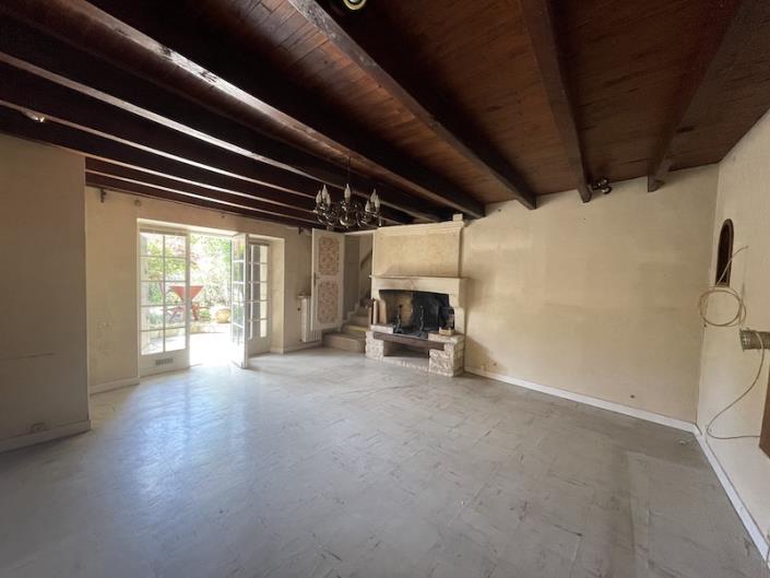 Image No.6-4 Bed Country Property for sale