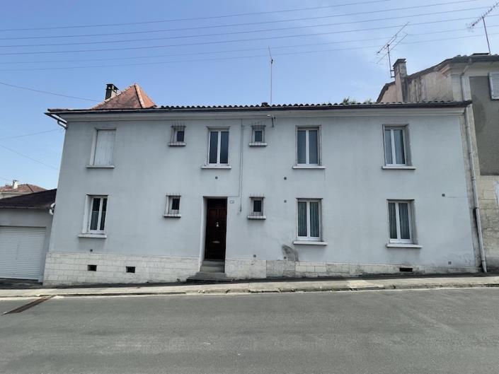 Image No.1-Maison de ville de 4 chambres à vendre à Ribérac