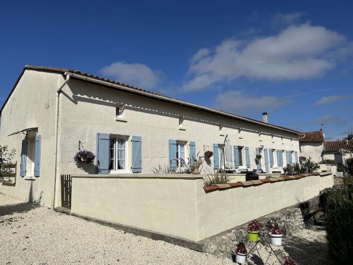 Image No.6-5 Bed House for sale