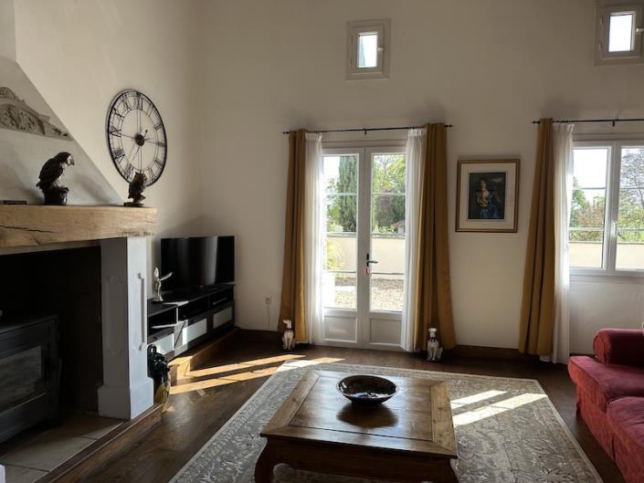 Image No.8-5 Bed Country House for sale