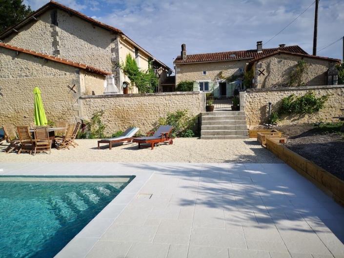 Image No.1-3 Bed Country House for sale