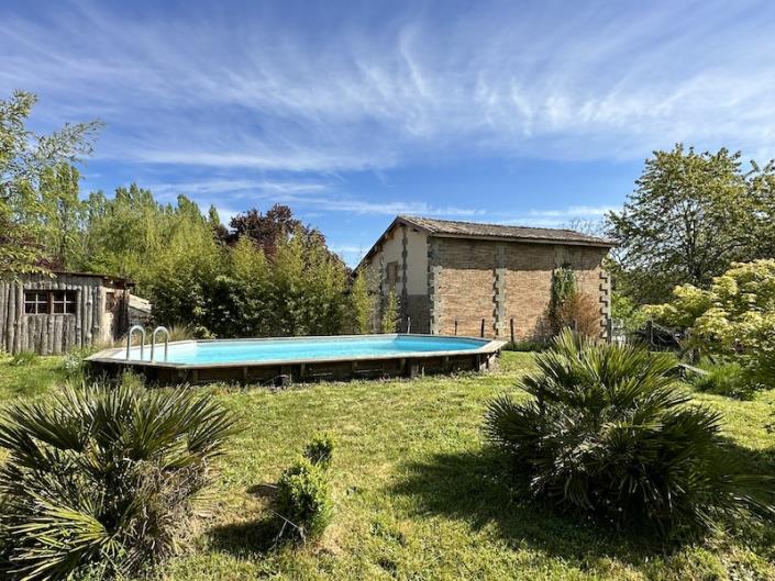 Image No.6-3 Bed Country House for sale