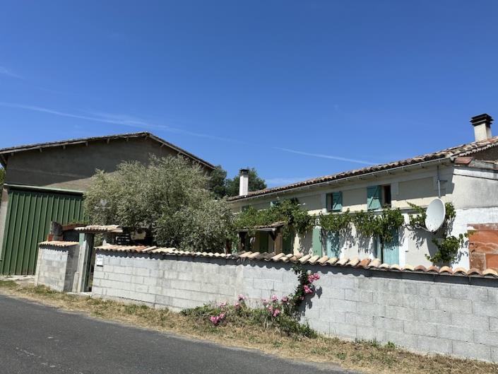 Image No.3-Ferme de 4 chambres à vendre à Montguyon
