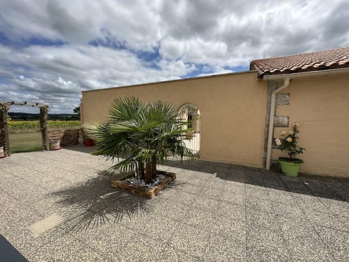 Image No.2-Bungalow de 3 chambres à vendre à Barbezieux-Saint-Hilaire