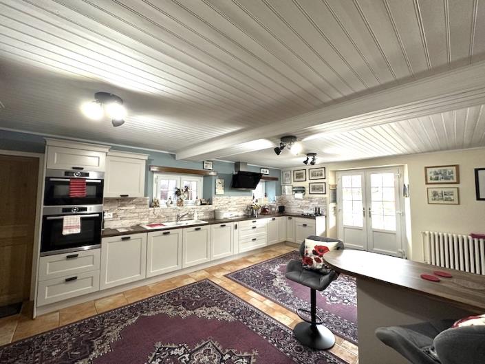 Image No.2-4 Bed Bungalow for sale