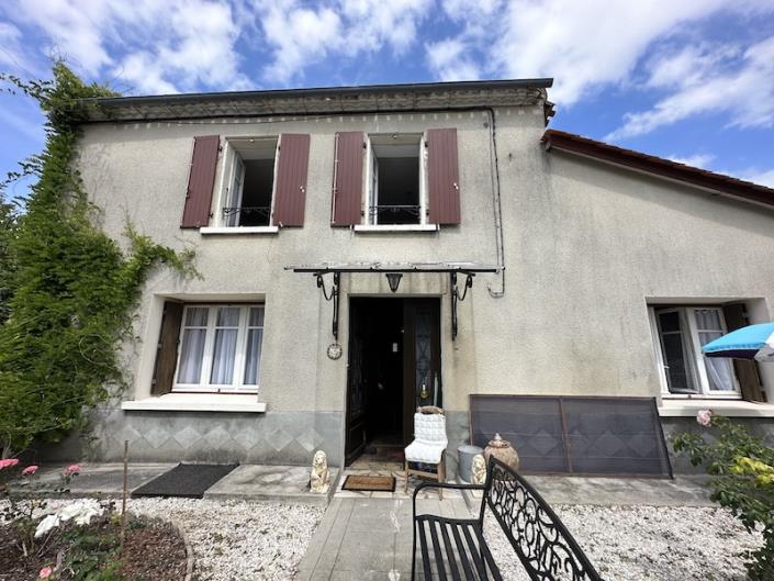 Image No.1-Maison de 3 chambres à vendre à Barbezieux-Saint-Hilaire