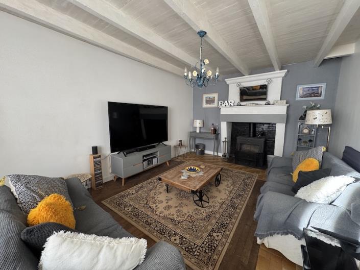 Image No.5-Maison de ville de 3 chambres à vendre à Saint-Aulais-la-Chapelle